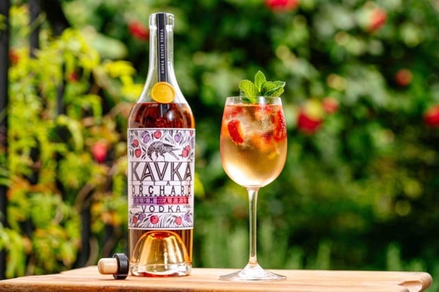 Kavka-Orchard-vodka.jpg