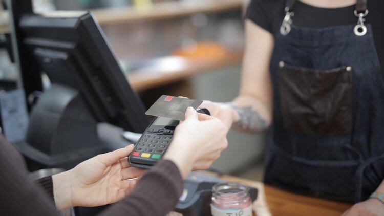 How-much-did-people-spend-in-pubs-in-September.jpg