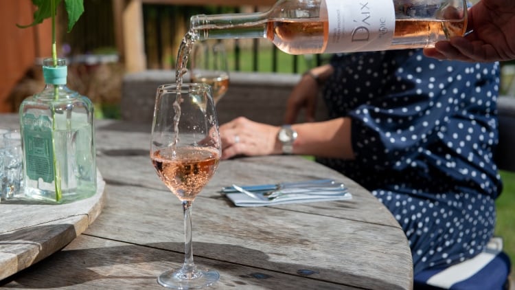 FEATURE: Make your wine sales rise as weather improves