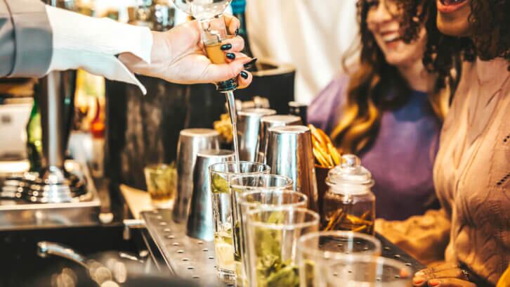 Drinks-sales-in-pubs-up-25-at-the-start-of-2024.jpg