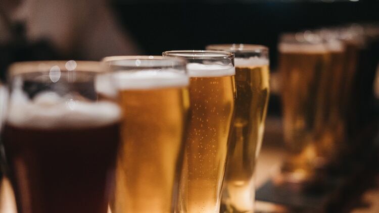 Welsh pubs to reopen indoors 'before end of May'