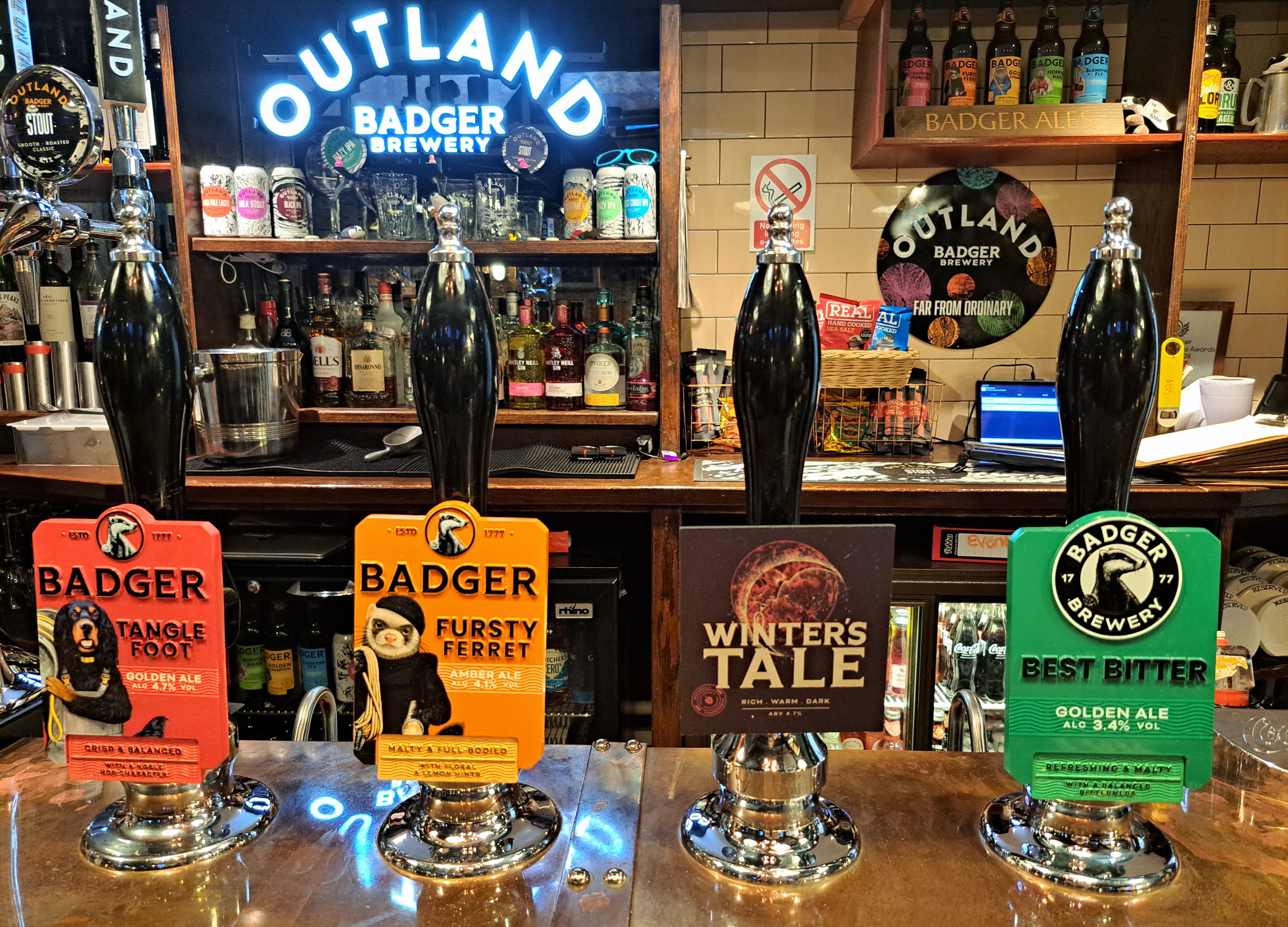 Badger beers (Hall & Woodhouse) cask beer handpumps