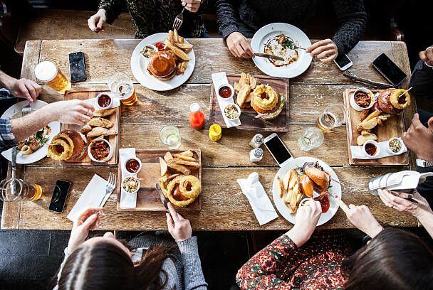Pubs and bars enjoy 43.5% boost during September