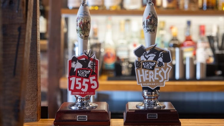 Windmill-cask-handpulls-resized.jpg