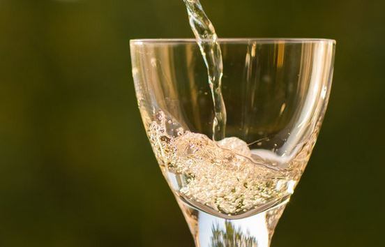 Guide-to-white-wine.jpg