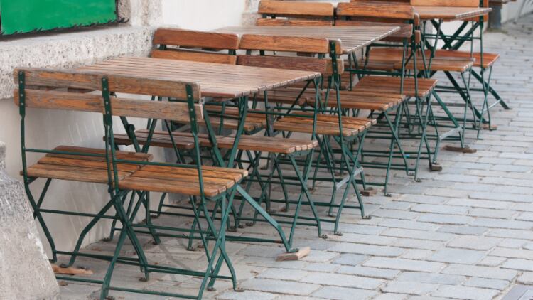 Outdoor seating without planning permission likely in Scotland