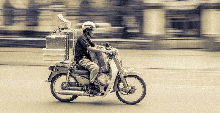 How-are-food-deliveries-affecting-pubs.jpg