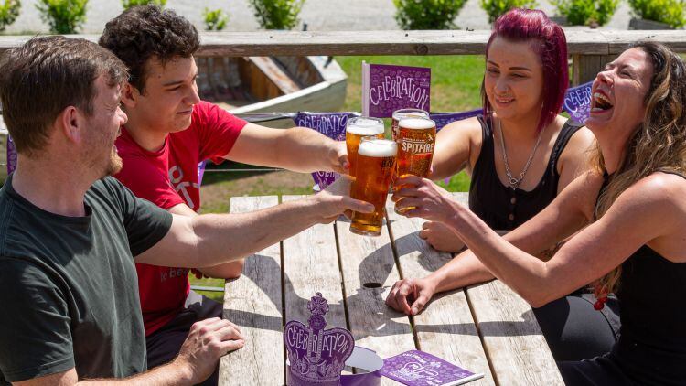 Platinum Jubilee weekend: How are pubs celebrating?   