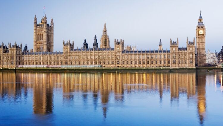 What-is-the-Government-doing-to-help-hospitality.jpg