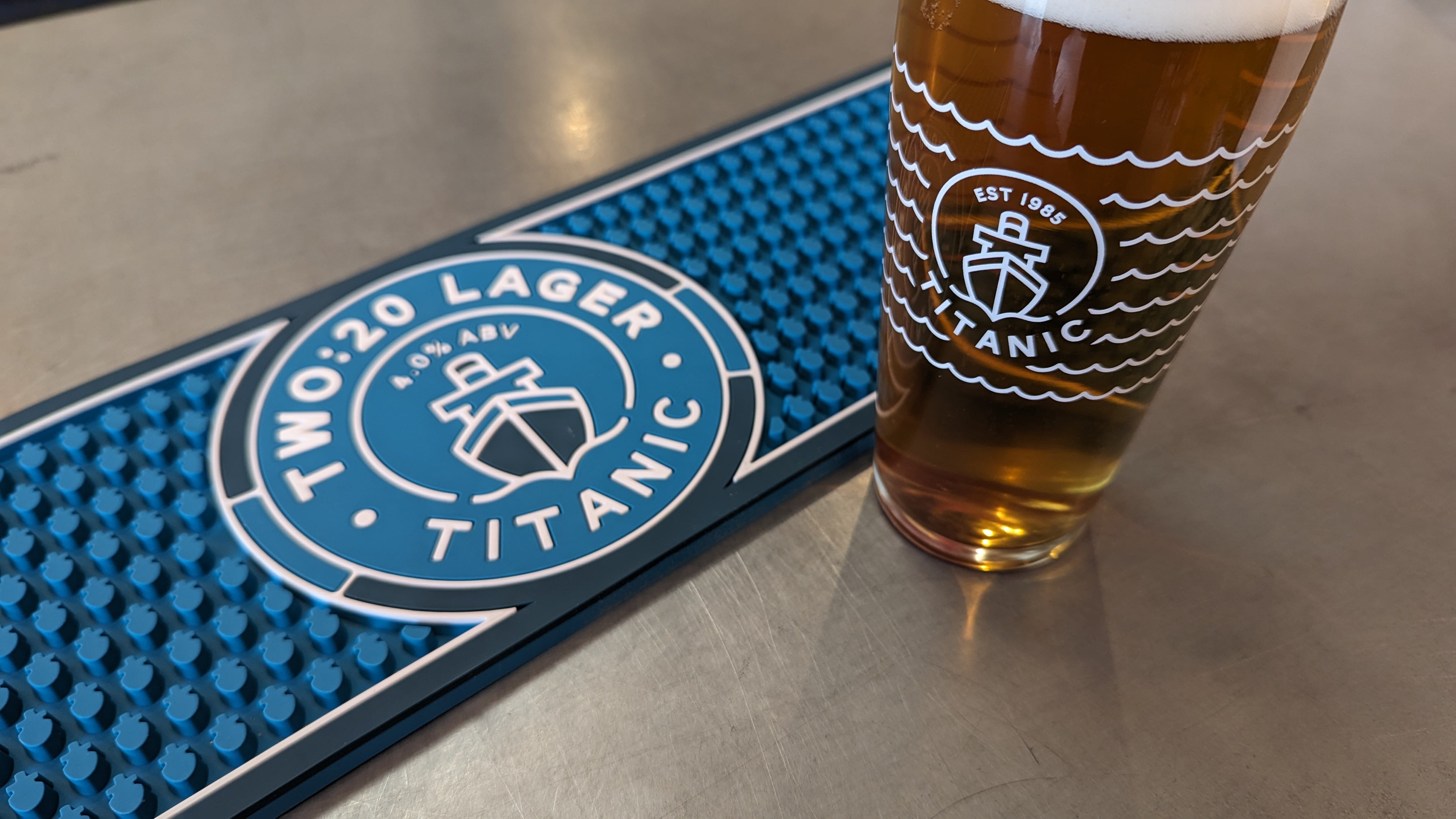 Titanic-Two20-Lager-with-Runner.jpg