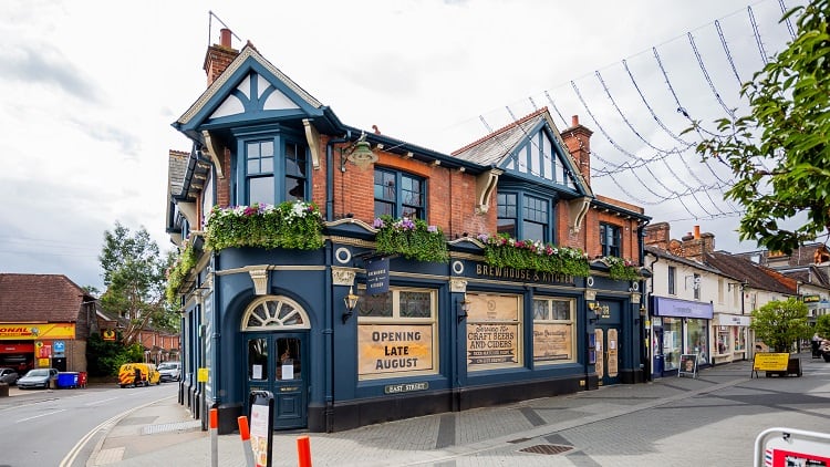 Brewhouse-Kitchen-open-West-Sussex-market-town-s-first-brewpub.jpg