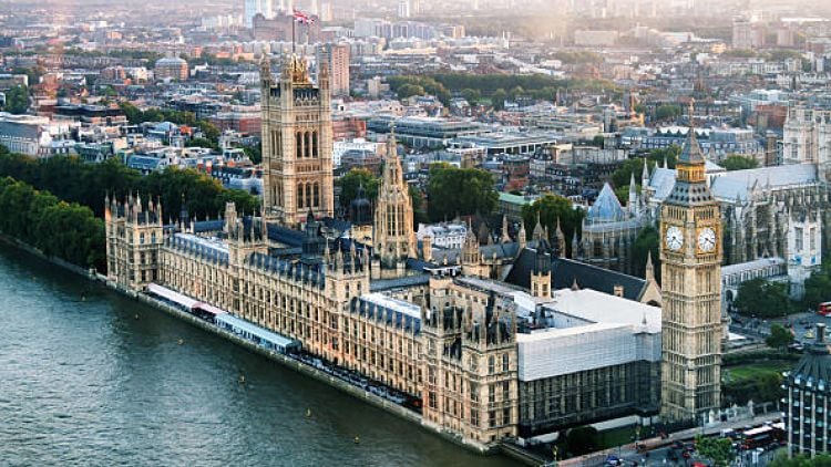 Mixed responses to Autumn statement delay
