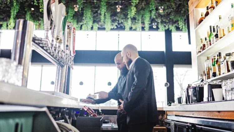 Pubs face staffing crisis during May bank holidays