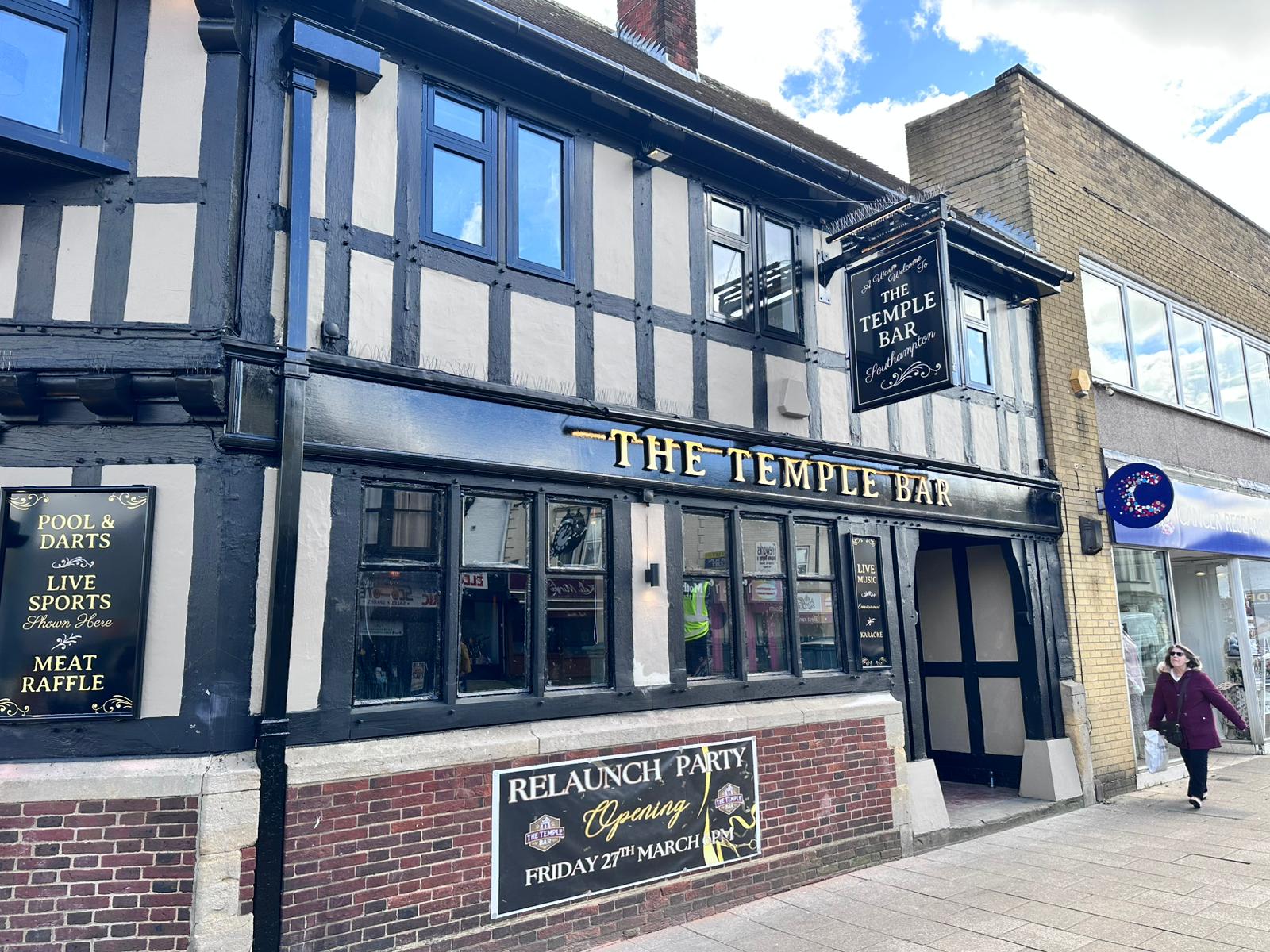 Property: Temple Bar in Southampton reopens