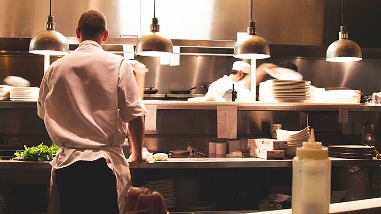 Bath Pub boss: ‘You can’t find any kitchen porters’