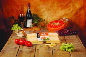 Bel.Foodservice.cheeseboard.story.jpg