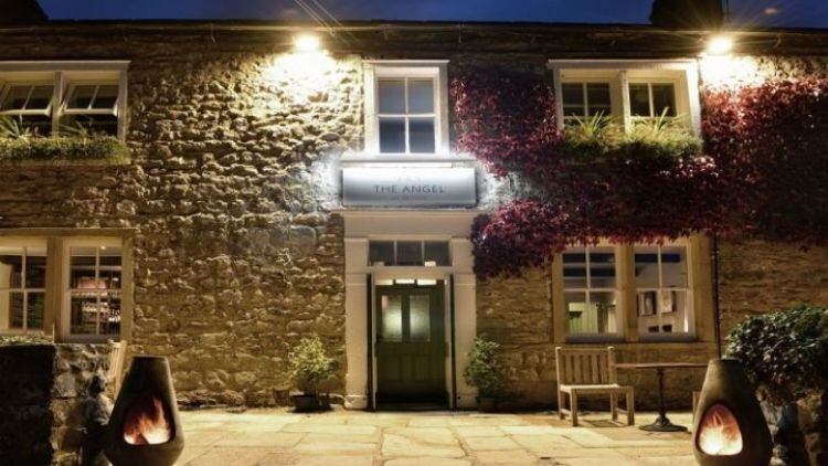11 pubs nominated in list of UK’s best 100 restaurants 