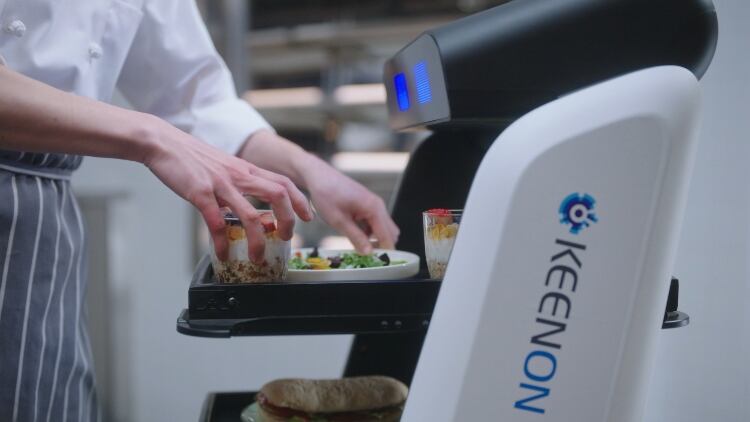 SoftBank-Robotics-tray-delivery-cobot-with-food.jpg