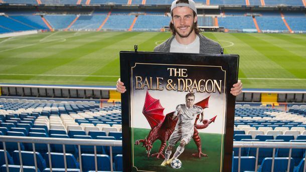 Gareth-Bale-pub-sign2.jpg