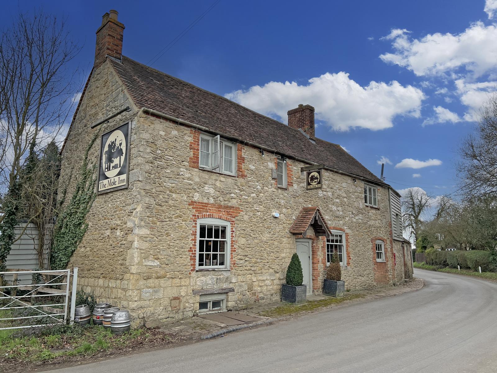 PROPERTY: Oxfordshire village pub lease taken on by growing operator