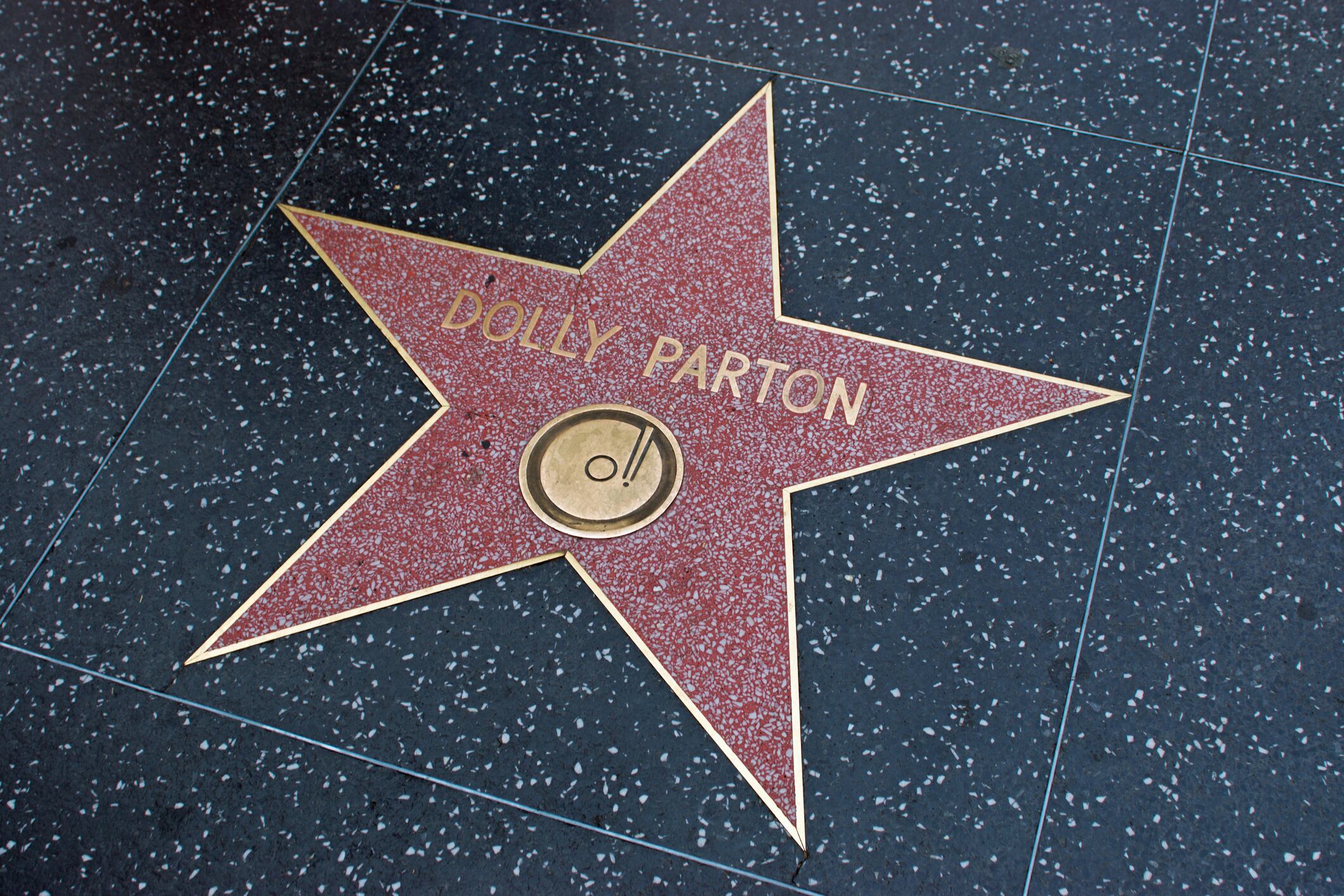 Icon: Pubs pay tribute to Dolly Parton after the country music legend's passing