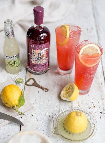 Sloe-gin-and-lemon.jpg