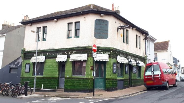 Motreal.Arms.Brighton.jpg