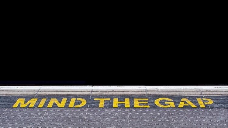 What is the gender pay gap at UK pub companies?
