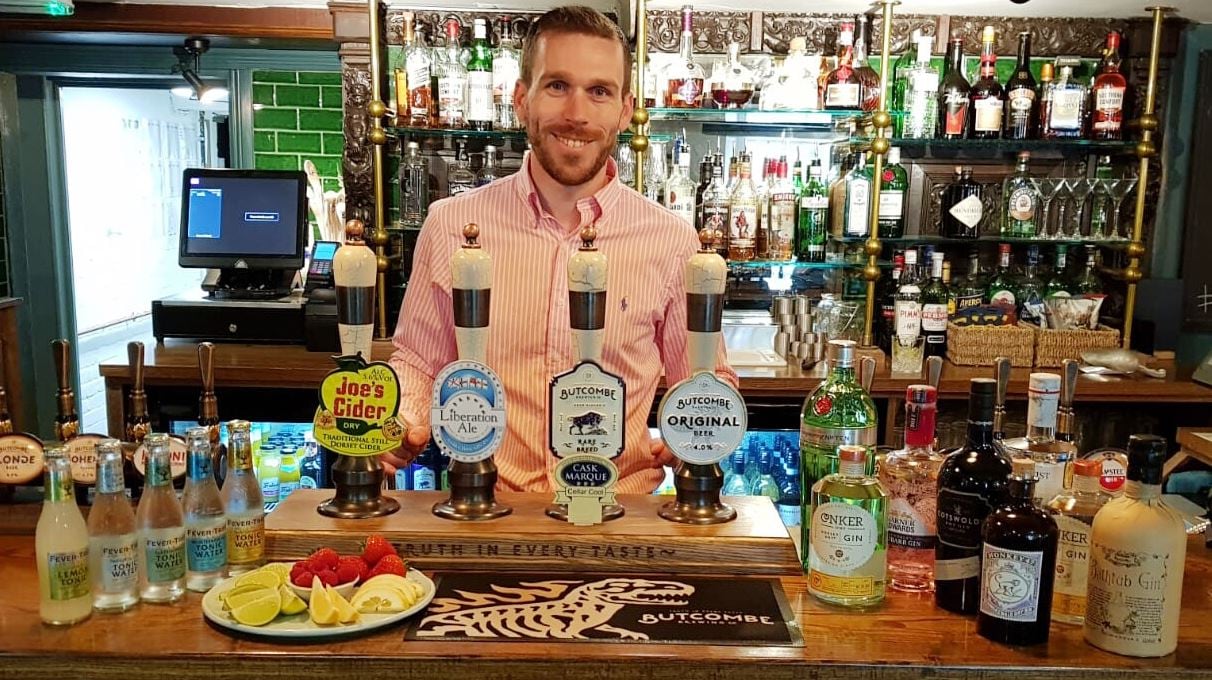 David-Hargreaves-Putt-the-Castle-Inn.jpg