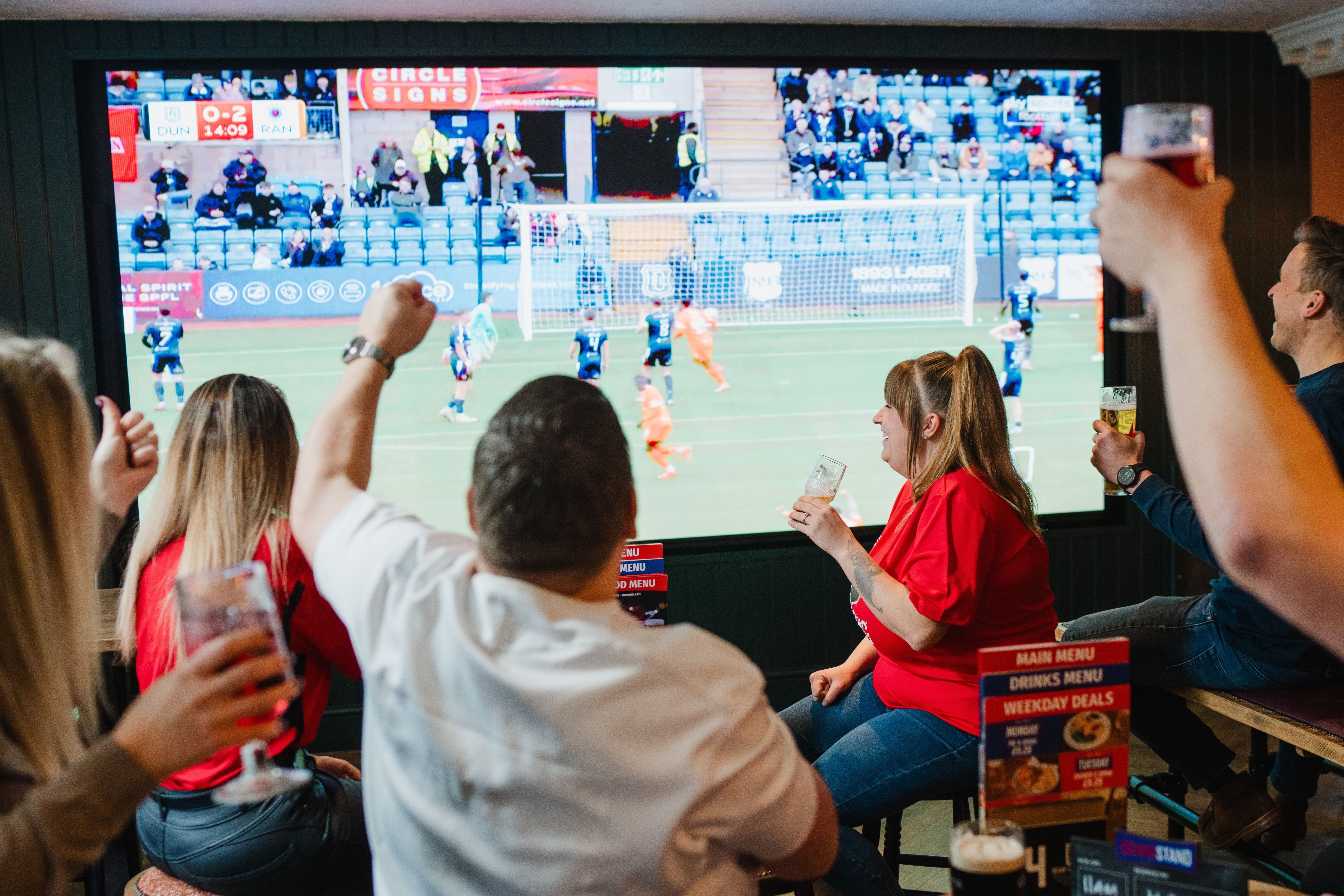 Marston's Grandstand sports format performance in pub group's trading update