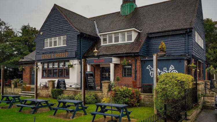Greene King opens 'milestone' Hive pub site