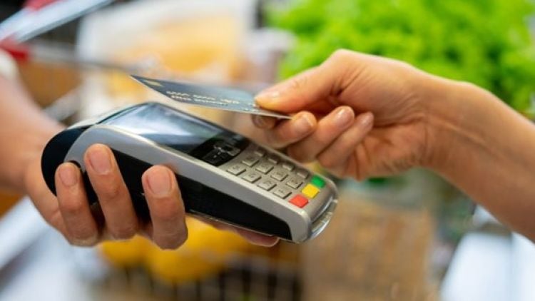Consumers looking to cut spending at pubs