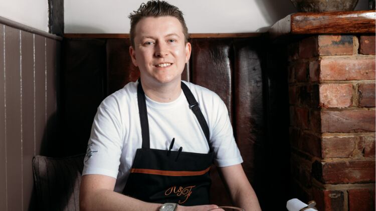 Hand-Flowers-head-chef-Tom-De-Keyser-wants-VAT-cut.jpg