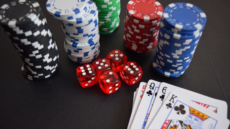 Pubs ‘to do more’ to prevent underage gambling 
