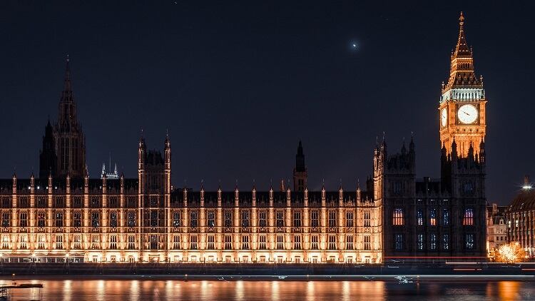 Pub trade bodies call for certainty amid Brexit chaos 
