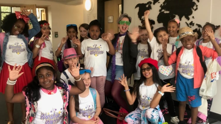 North London pub sponsors children’s pop single