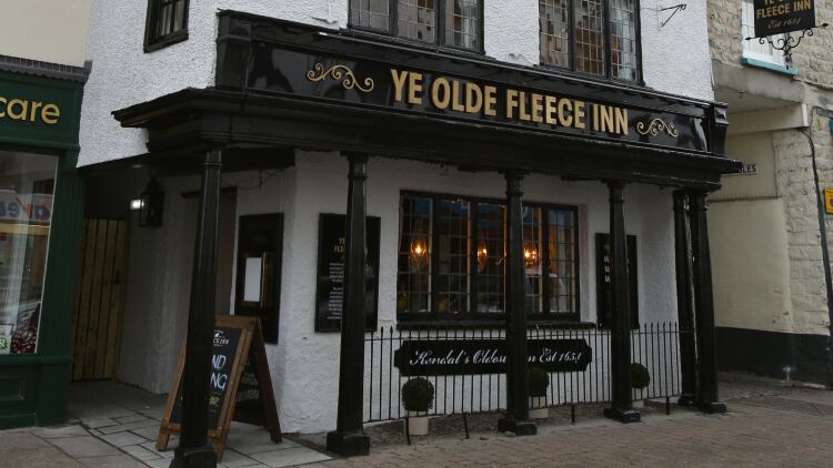 Olde-Fleece.jpg