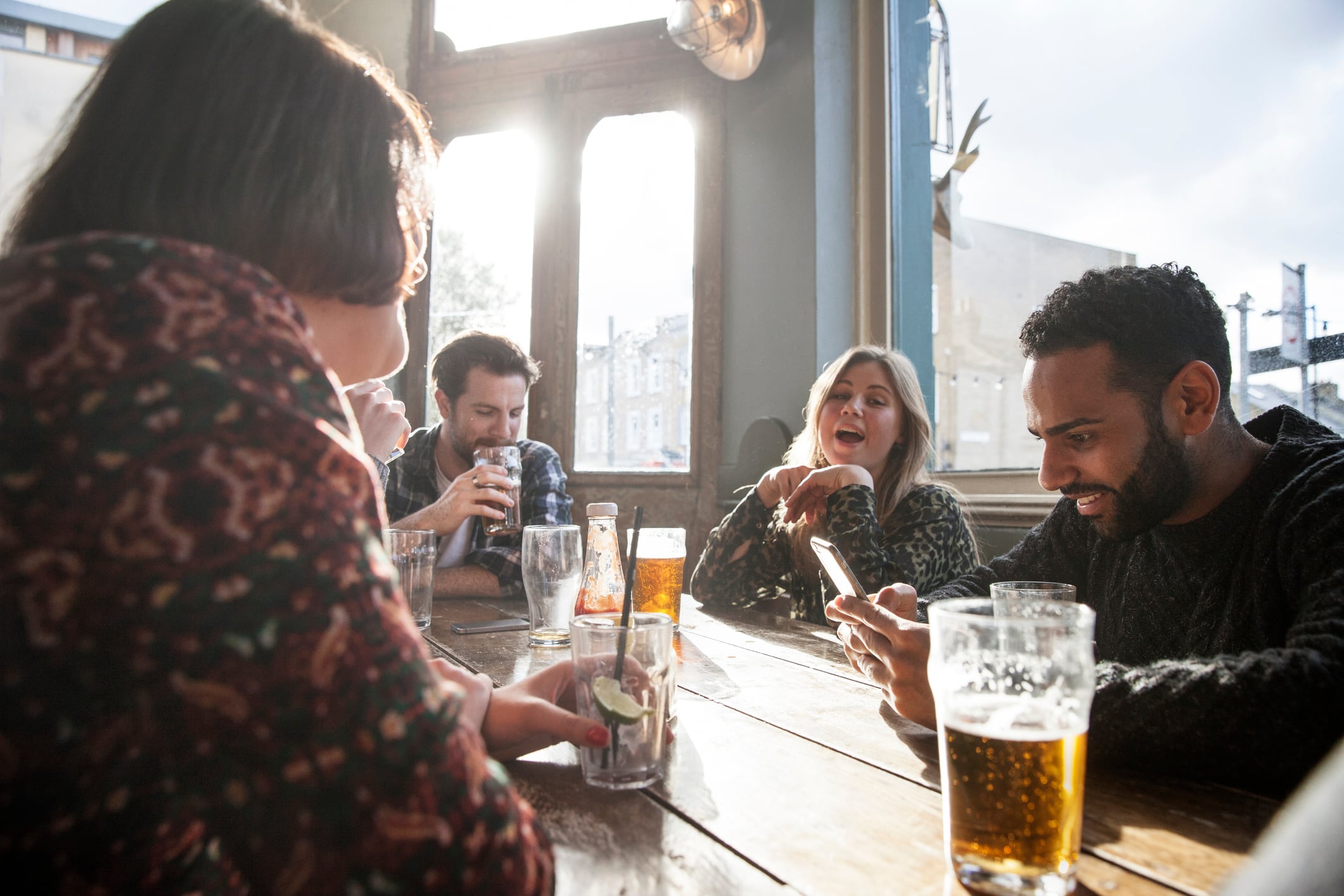 Consumers head back to pubs and bars but fragile confidence remains