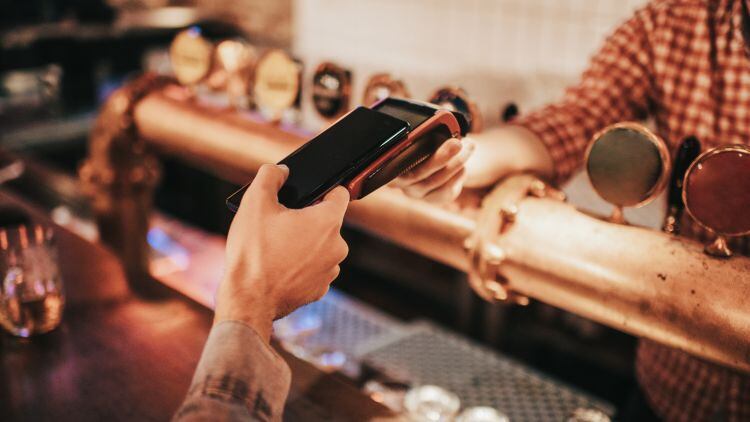 HMRC targets hospitality EPoS fraudsters