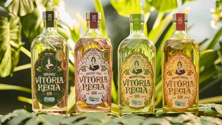 Vitoria.Regia.Range.1.2.jpg