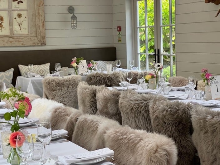 Three Hills, Bartlow, warm chairs