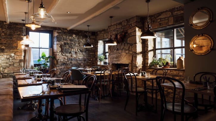 Business rates support slashed for Welsh pubs