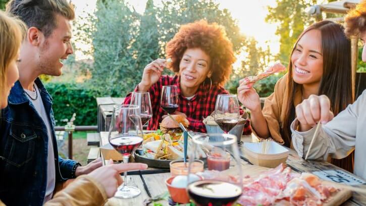 Group.of.happy.customers.in.a.outdoor.pub.restaurant-optimized.jpg