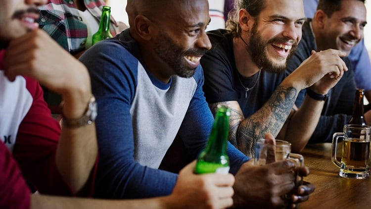 English and Scottish pubs to miss out on £3.2m during Euros match