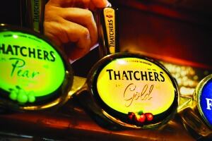 31.Thatchers.Gold.on.bar.jpg
