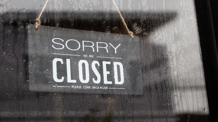 Why-is-the-Bird-in-Hand-pub-Pontllanfraith-closed.jpg