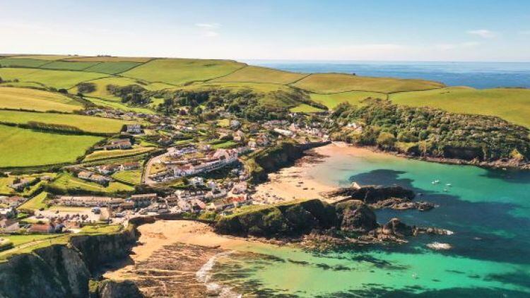 British holidaymakers urged to visit pubs 