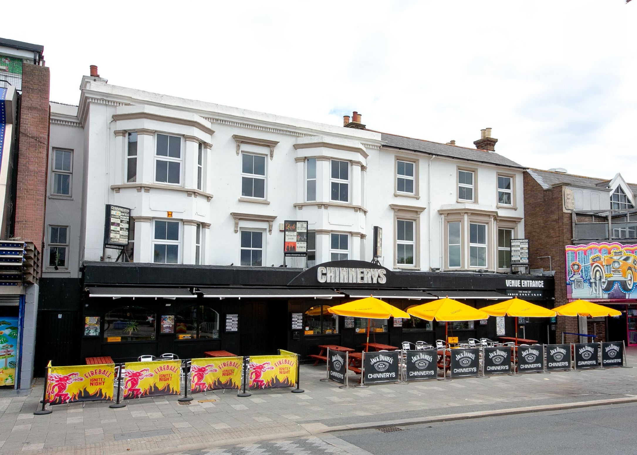 Chinnerys, Southend, Essex operators receive long service award
