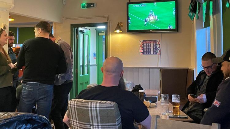 Six-Nations-2022-final-weekend-sees-11.4-pints-sold-in-UK-pubs.jpg