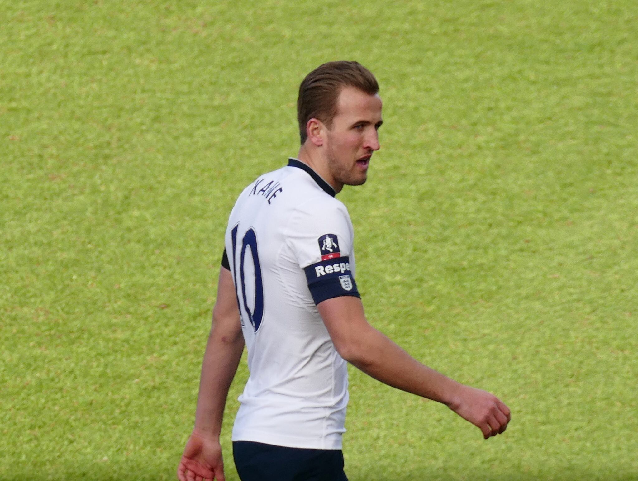 Harry-Kane-will-be-hoping-to-follow-up-his-golden-boot-winning-Premier-League-season-with-a-stellar-performance-at-Euro-2016.jpg